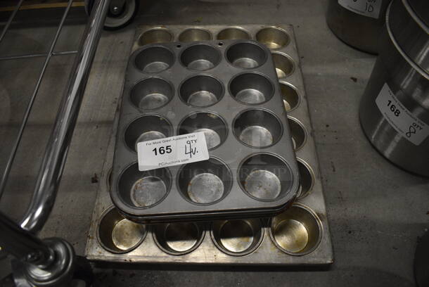 4 Various Metal Muffing Baking Pans. 14x20.5x1.5, 10.5x14x1. 4 Times Your Bid!