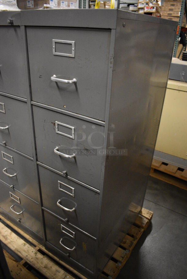 Gray Metal 4 Drawer Filing Cabinet. 15x27x52 - Image 2 of 7