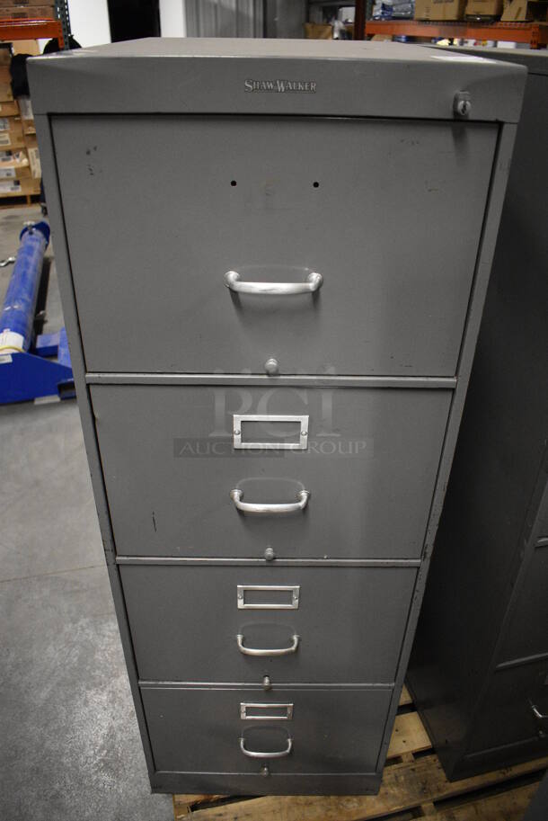 Gray Metal 4 Drawer Filing Cabinet. 18.5x27x52
