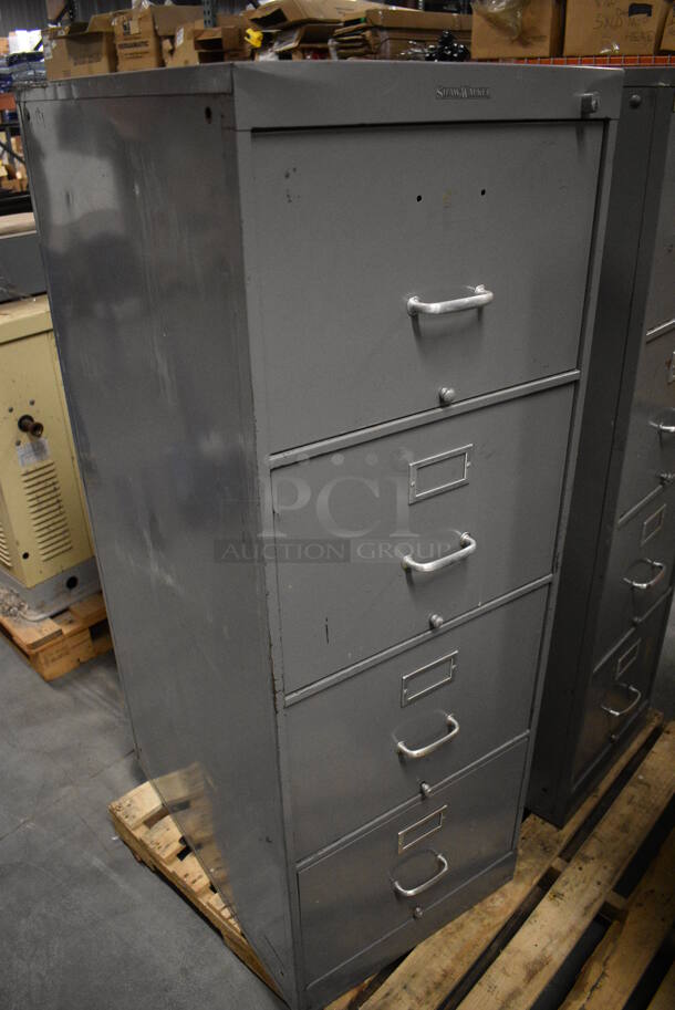 Gray Metal 4 Drawer Filing Cabinet. 18.5x27x52 - Image 2 of 6