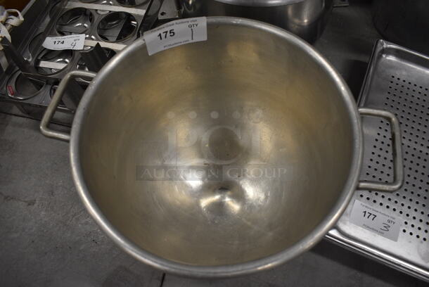 Hobart D30 Stainless Steel Commercial 30 Quart Planetary Mixing Bowl. 20x15x13 - Image 2 of 5