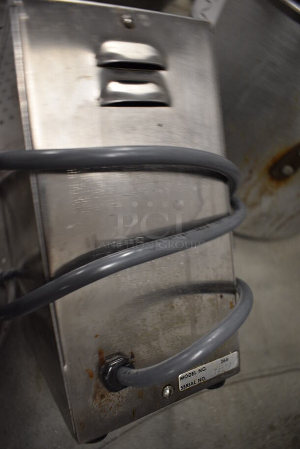 Edlund Model 266 Metal Commercial Electric Powered Can Opener. 115 Volts, 1 Phase. 4.5x6.5x12 - Image 4 of 5