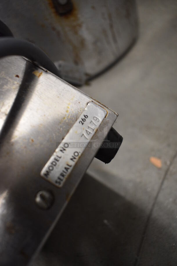Edlund Model 266 Metal Commercial Electric Powered Can Opener. 115 Volts, 1 Phase. 4.5x6.5x12 - Image 5 of 5