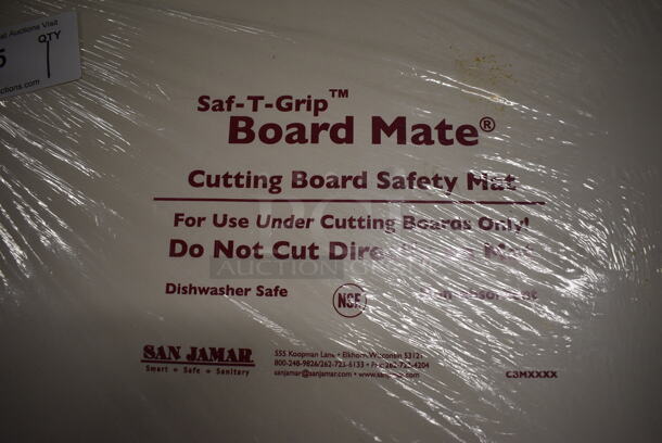 BRAND NEW! Saf-T-Grip Board Mate Nonslip Mat. 22x16 - Image 2 of 2