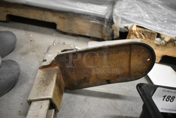 Metal Commercial Can Opener w/ Mount. 4x9x18 - Image 4 of 4