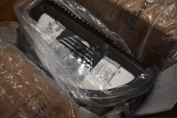 BRAND NEW IN BOX! Cooper Lighting Model 104W50HQUDBRP Metal Light. 120/208/240/277 Volts. 18x9x7 - Image 2 of 7