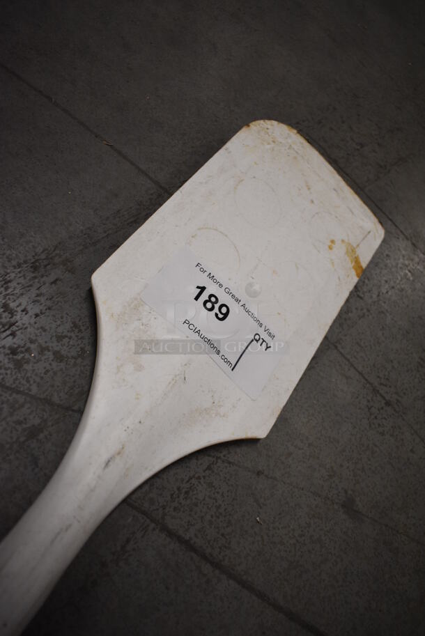 White Poly Mixing Paddle. 52x6 - Image 3 of 4