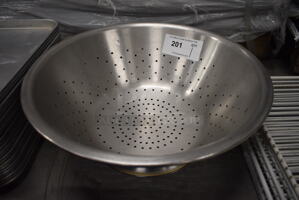 Metal Colander. 19x18x6.5