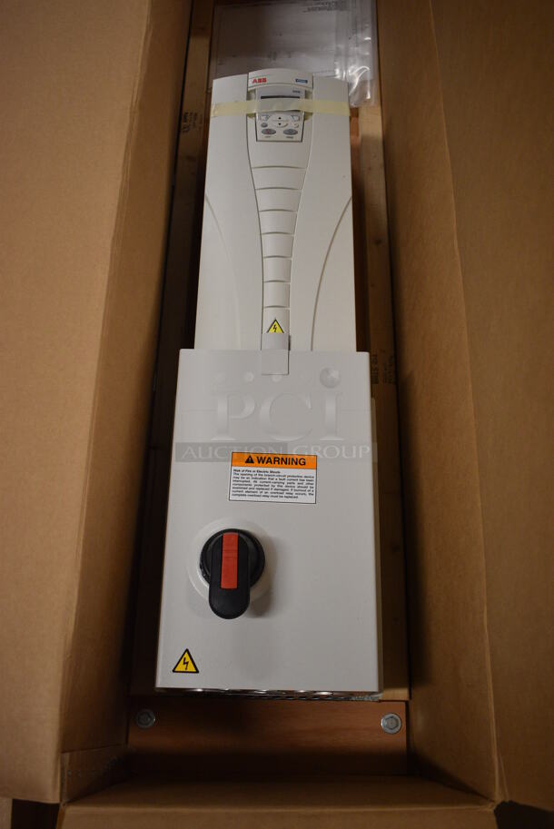 BRAND NEW IN BOX! ABB Model ACH550-PDR-059A-2 HVAC Drive. 10x10x39  - Image 1 of 12