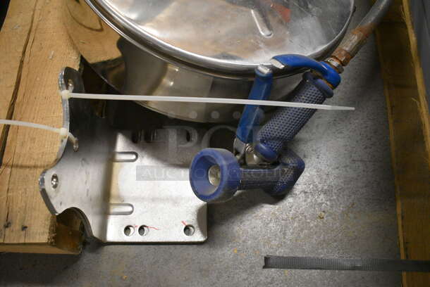 Metal Commercial Retractable Hose w/ Spray Nozzle. 15x16x6 - Image 3 of 4