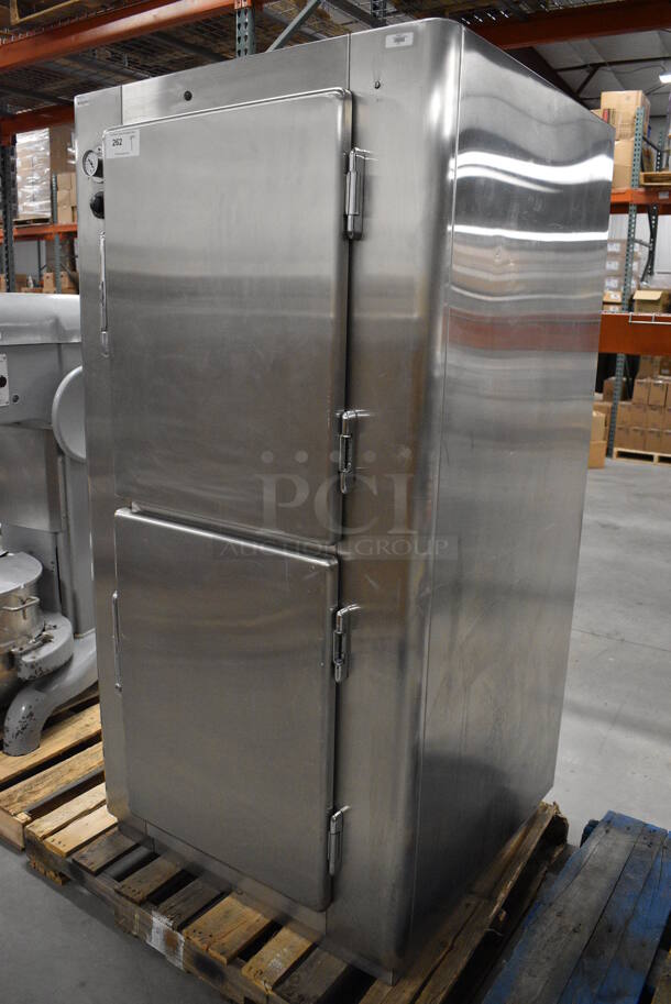 AWESOME! Victory Model VHS-27 Stainless Steel Commercial 2 Half Size Door Reach In Cooler. 115 Volts, 1 Phase. 36x37x73 - Image 2 of 7