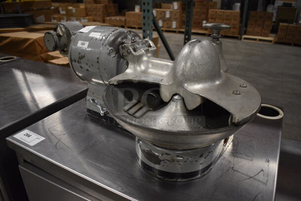 WOW! Hobart Model 84141 Metal Commercial Countertop Buffalo Chopper w/ S Blade. 115 Volts, 1 Phase. 31x18x14 - Image 2 of 7