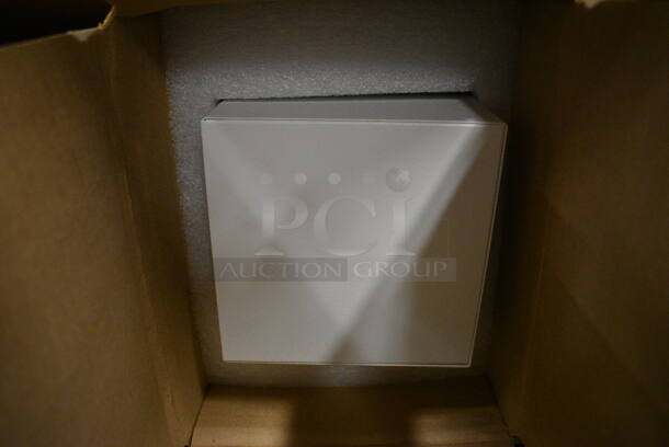 BRAND NEW IN BOX! PMC Lighting WA32 White Metal Light Fixture. 6x6x48 - Image 1 of 4
