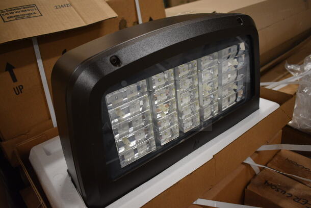 4 BRAND NEW IN BOX! LSI Metal Light Fixtures. 19x12x7. 4 Times Your Bid! - Image 4 of 6