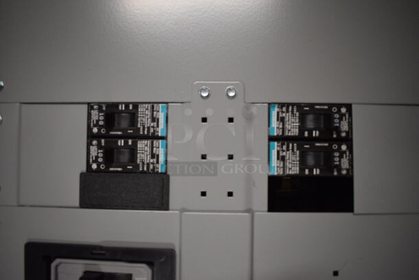 BRAND NEW IN BOX! Siemens Model P3C62ML400FBS Gray Metal Panel System. 54x16x7.5 - Image 4 of 7