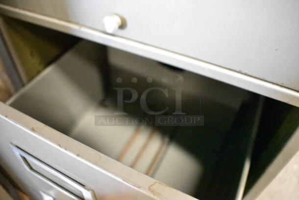Shaw Maker Gray Metal 4 Drawer Filing Cabinet. 15x27x52 - Image 5 of 5