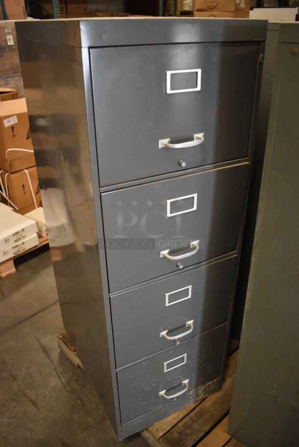 Gray Metal 4 Drawer Filing Cabinet. 18x27x52 - Image 1 of 4