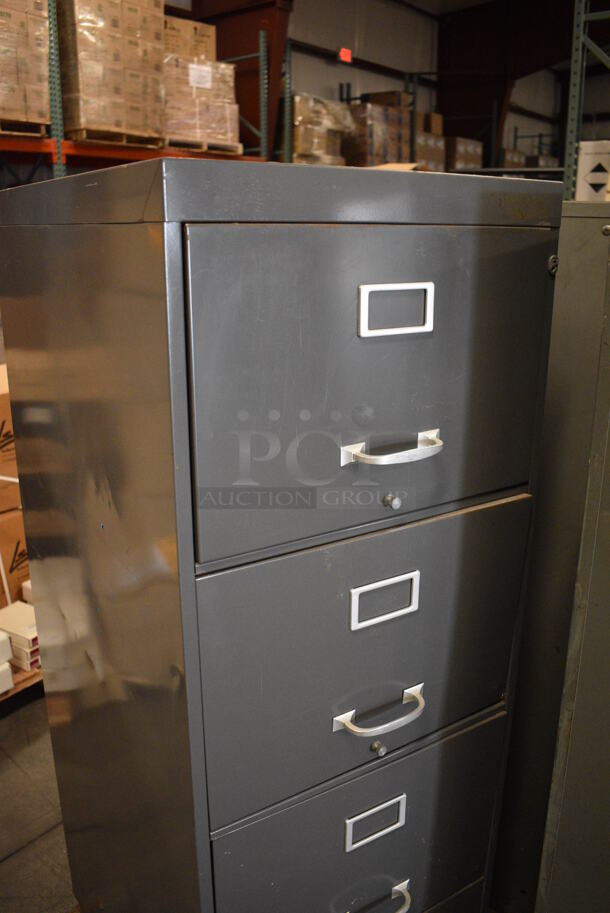 Gray Metal 4 Drawer Filing Cabinet. 18x27x52 - Image 2 of 4