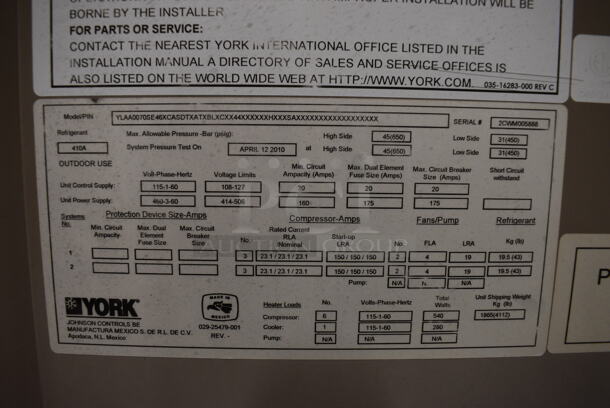 2010 York Johnson Controls Model YLAA0070SE46XCASDTXATXBLXCXX44 Metal Industrial Scroll Chiller. 460 Volts, 3 Phase. 88x115x89 - Image 5 of 9