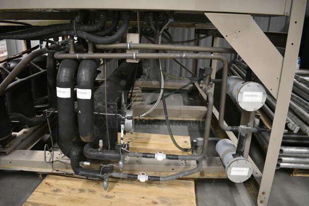 2010 York Johnson Controls Model YLAA0070SE46XCASDTXATXBLXCXX44 Metal Industrial Scroll Chiller. 460 Volts, 3 Phase. 88x115x89 - Image 9 of 9