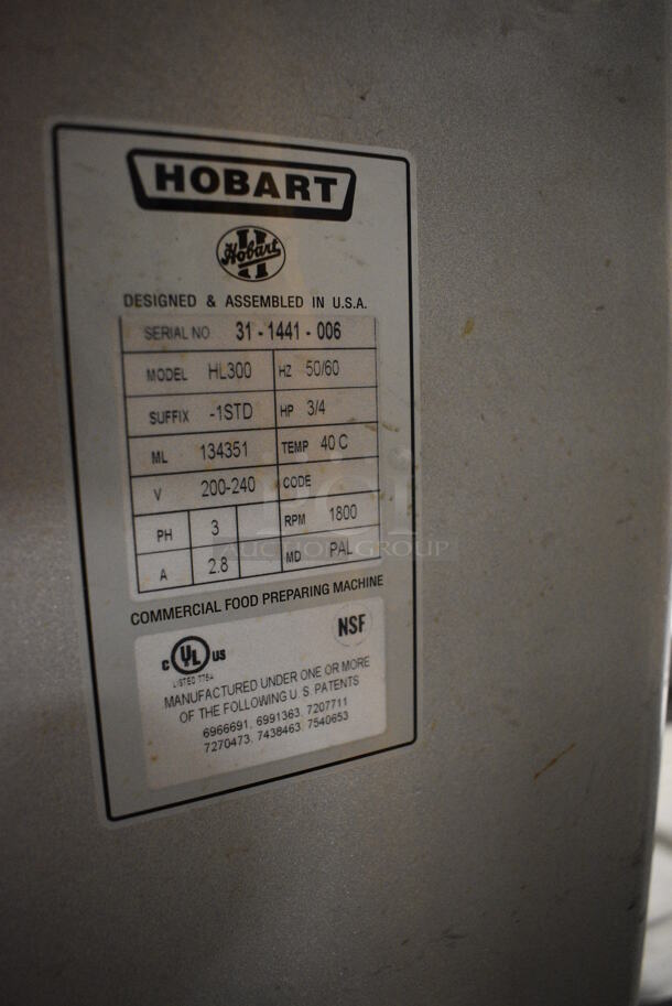 GORGEOUS! Hobart Legacy Model HL300 Metal Commercial Floor Style 30 Quart Planetary Mixer w/ Stainless Steel Mixing Bowl, Bowl Guard and Whisk Attachment. 200-240 Volts, 3 Phase. 24x32x50 - Image 8 of 11