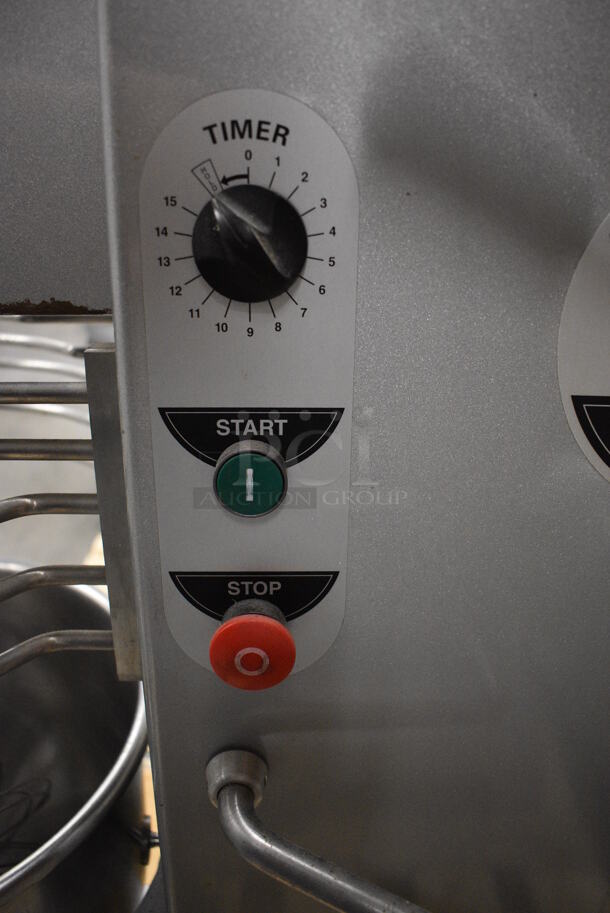 BEAUTIFUL! Univex Model SRM30 Metal Commercial Floor Style 30 Quart Planetary Mixer w/ Stainless Steel Mixing Bowl, Bowl Guard and Whisk Attachment. 115 Volts, 1 Phase. 22x34x50 - Image 7 of 12
