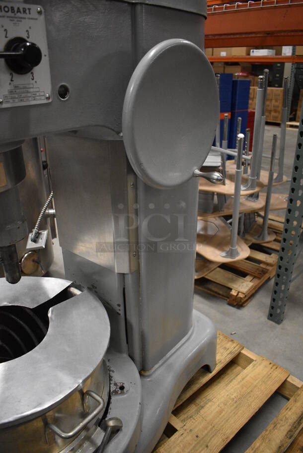 STUNNING! Hobart Model L-800 Metal Commercial Floor Style 80 Quart Planetary Mixer w/ Stainless Steel Mixing Bowl, Mixing Bowl Dolly, Whisk and Paddle Attachments. 208 Volts, 3 Phase. 24x42x57 - Image 11 of 11