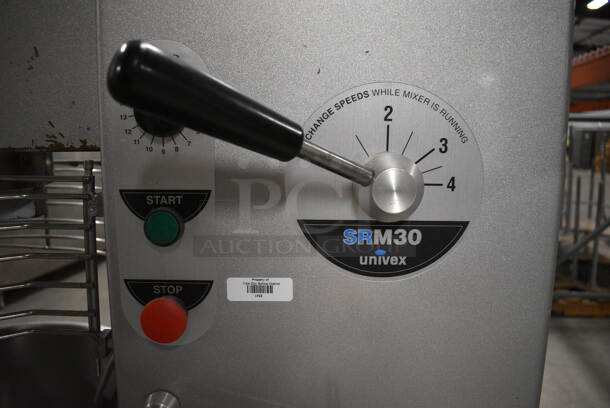 BEAUTIFUL! Univex Model SRM30 Metal Commercial Floor Style 30 Quart Planetary Mixer w/ Stainless Steel Mixing Bowl, Bowl Guard and Paddle Attachment. 115 Volts, 1 Phase. 22x34x50 - Image 4 of 11
