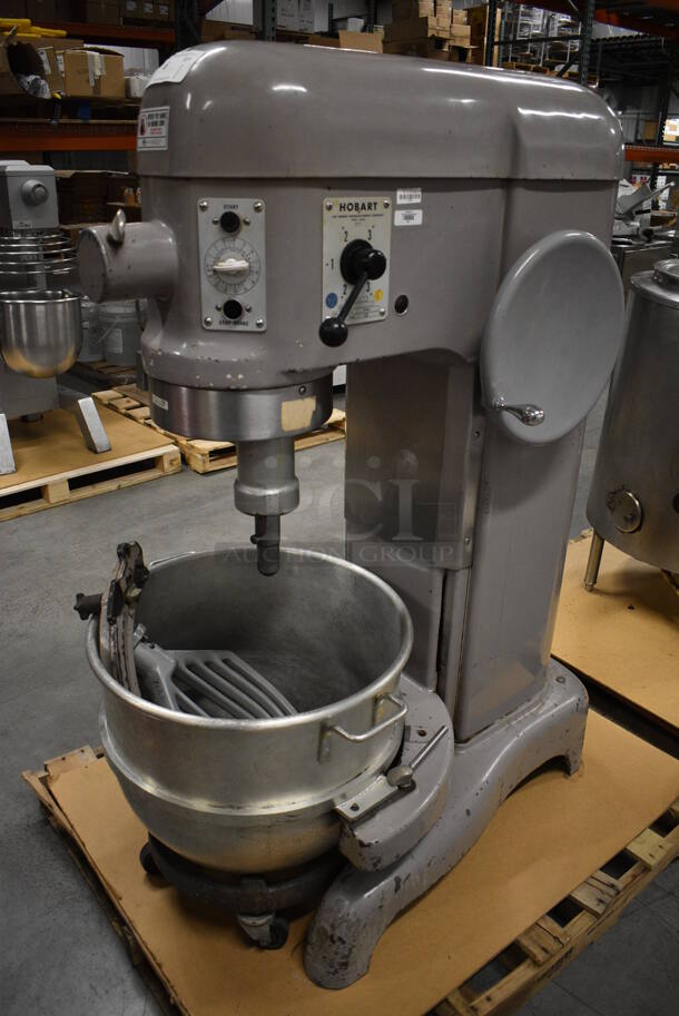 STUNNING! Hobart Model L-800 Metal Commercial Floor Style 80 Quart Planetary Mixer w/ Stainless Steel Mixing Bowl, Bowl Adaptor, Mixing Bowl Dolly and Paddle Attachment. 208 Volts, 3 Phase. 28x40x56 - Image 2 of 12