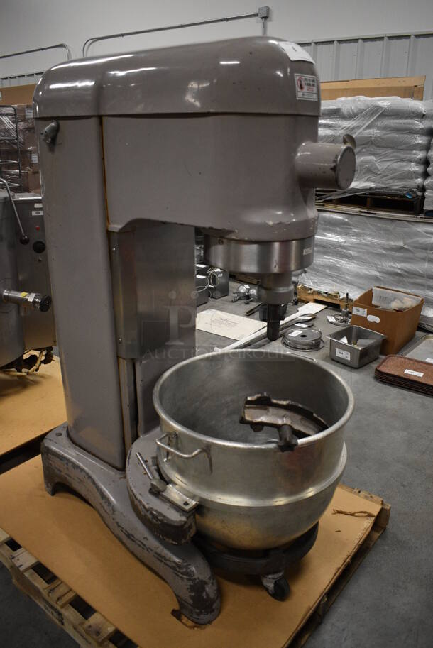 STUNNING! Hobart Model L-800 Metal Commercial Floor Style 80 Quart Planetary Mixer w/ Stainless Steel Mixing Bowl, Bowl Adaptor, Mixing Bowl Dolly and Paddle Attachment. 208 Volts, 3 Phase. 28x40x56 - Image 9 of 12
