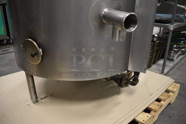 GORGEOUS! Groen Model AH/1-40 Stainless Steel Commercial Natural Gas Powered Floor Style 40 Gallon Steam Kettle. 100,000 BTU. 34x41x48 - Image 5 of 12