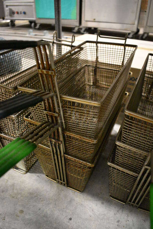 3 Metal Fry Baskets. 6.5x26x10. 3 Times Your Bid! - Image 2 of 3