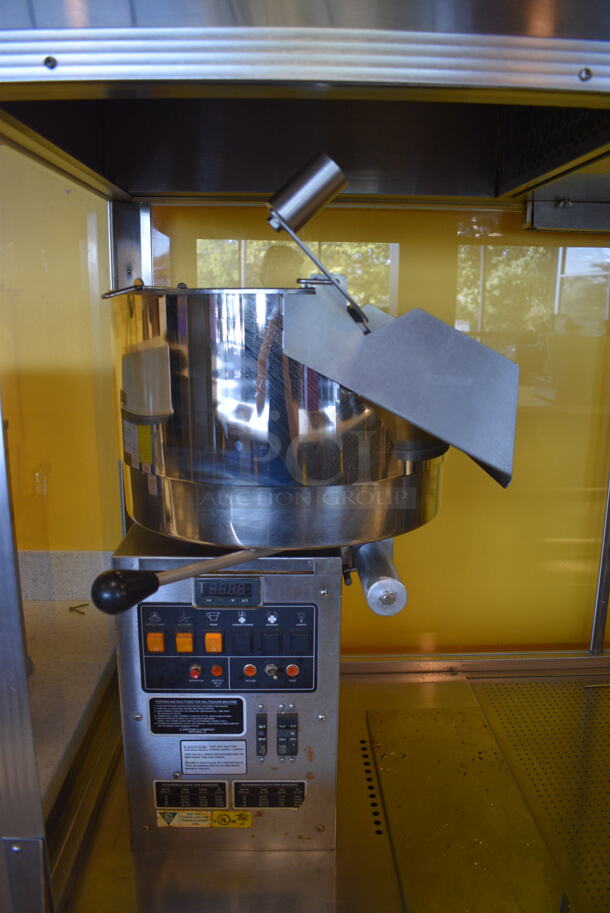 BEAUTIFUL! Cretors Model PR48D3D-6EXX-CSS Stainless Steel Commercial Floor Style Popcorn Maker and Merchandiser w/ 2 Internal Pedestal Popcorn Makers. 120/208 Volts, 1 Phase. Goes GREAT w/ Item 199! 72x33x74.5. Tested and Working! - Image 4 of 12