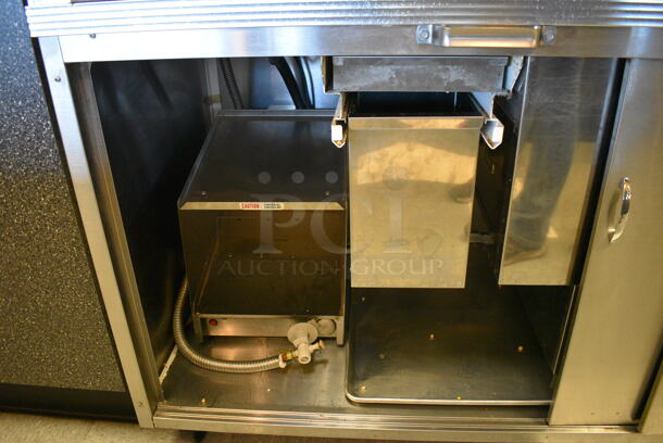 BEAUTIFUL! Cretors Model PR48D3D-6EXX-CSS Stainless Steel Commercial Floor Style Popcorn Maker and Merchandiser w/ 2 Internal Pedestal Popcorn Makers. 120/208 Volts, 1 Phase. Goes GREAT w/ Item 199! 72x33x74.5. Tested and Working! - Image 12 of 12
