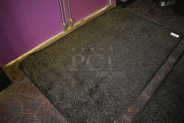 Black/Gray Floor Mat. 43.5x66.5 - Image 2 of 3