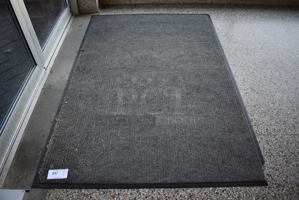 Gray Floor Mat. 70.5x47