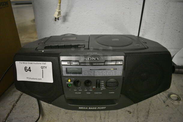 Sony CFD-V15 CD Radio Cassette Corder. 16x9x6 - Image 1 of 4