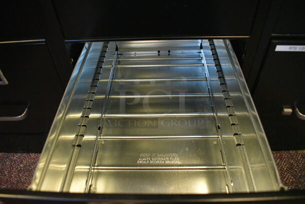 Staples Black Metal 4 Drawer Filing Cabinet. 15x27x52 - Image 3 of 6