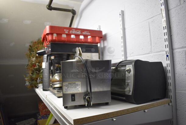 ALL ONE MONEY! ROOM LOT of Various Items Including Bunn Coffee Machine, Server Warmer and Decorations! BUYER MUST REMOVE - Image 5 of 5