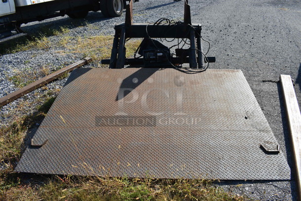 Metal Commercial Steel Fold Up Liftgate for Box Truck. Unit Was Pulled Off Of A Working Box Truck To Be Used As A Back Up. Unit Was In Working Condition When Removed!