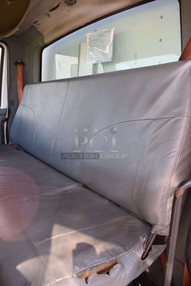 2005 International Model 4200 SBA 4X2 26' Box Truck w/ Fold Out Aluminum Liftgate, 2 Etrack Strapping Rails and Instruction Manual. VIN 1HTMPAFL36H219889. Odometer Reads 265,783. Vehicle Runs and Drives! Title Is Free and Clear. See Lots 2-3 For Additional Pictures! - Image 9 of 11