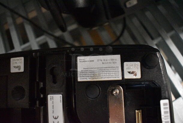 4 VeriFone ModelMX 850 Card Readers. 8.5x2.5x8.5. 4x Your Bid! - Image 4 of 4