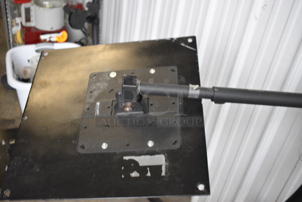 Black Metal Ceiling Mount Unit for 5 Televisions. 60x60x31 - Image 3 of 4