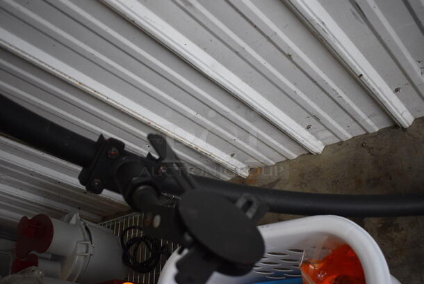 Black Metal Ceiling Mount Unit for 5 Televisions. 60x60x31 - Image 4 of 4