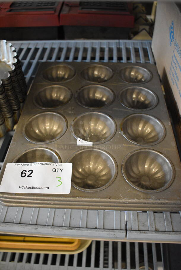 3 Metal Muffin Baking Pans. 10.5x14x1.5. 3x Your Bid!