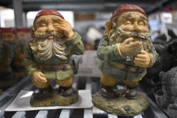 4 Decorative Gnome Figurines. 3x2.5x4.5. 4x Your Bid - Image 2 of 4