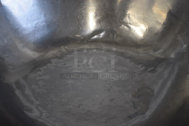 5 Metal Bowls. 17.5x17.5x5.5. 5 Times Your Bid! - Image 4 of 6