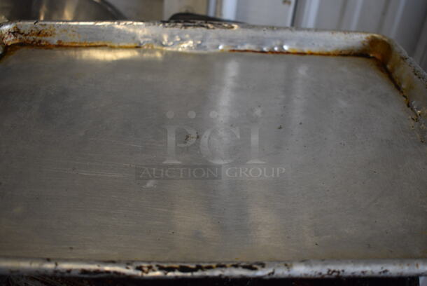 14 Metal Half Size Baking Pans. 13x18x1. 14 Times Your Bid! - Image 3 of 4