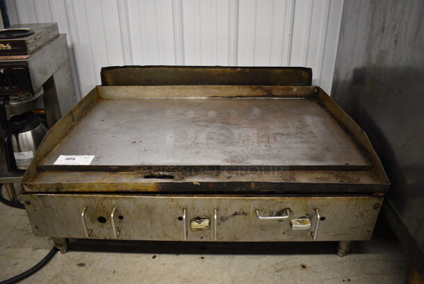 NICE! Metal Commercial Countertop Gas Powered Flat Top Griddle. 36x27x5.5