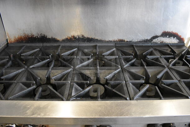 GREAT! Stainless Steel Commercial Gas Powered 10 Burner Range w/ 2 Lower Ovens and Stainless Steel Overshelf. 61x34x59 - Image 4 of 6